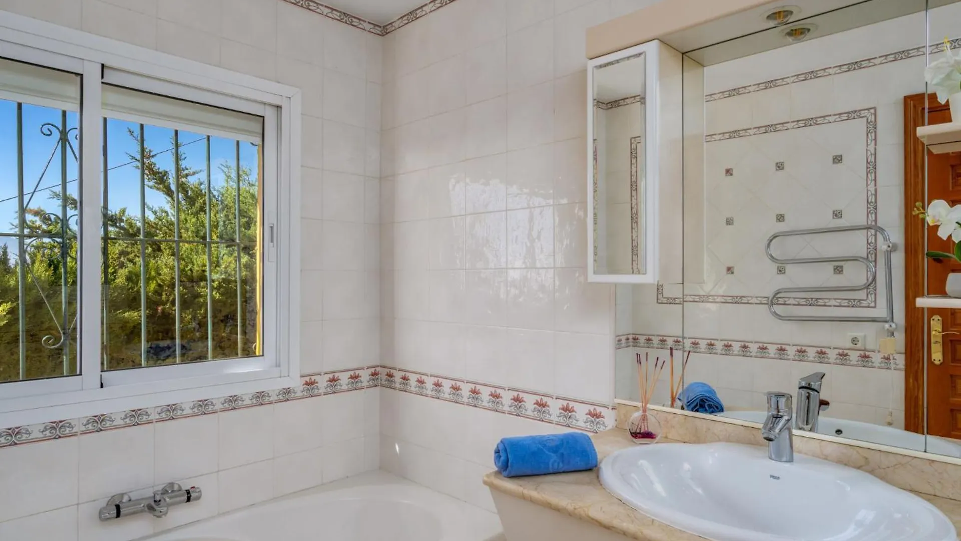 Villa Banus Hills By Interhome Marbella